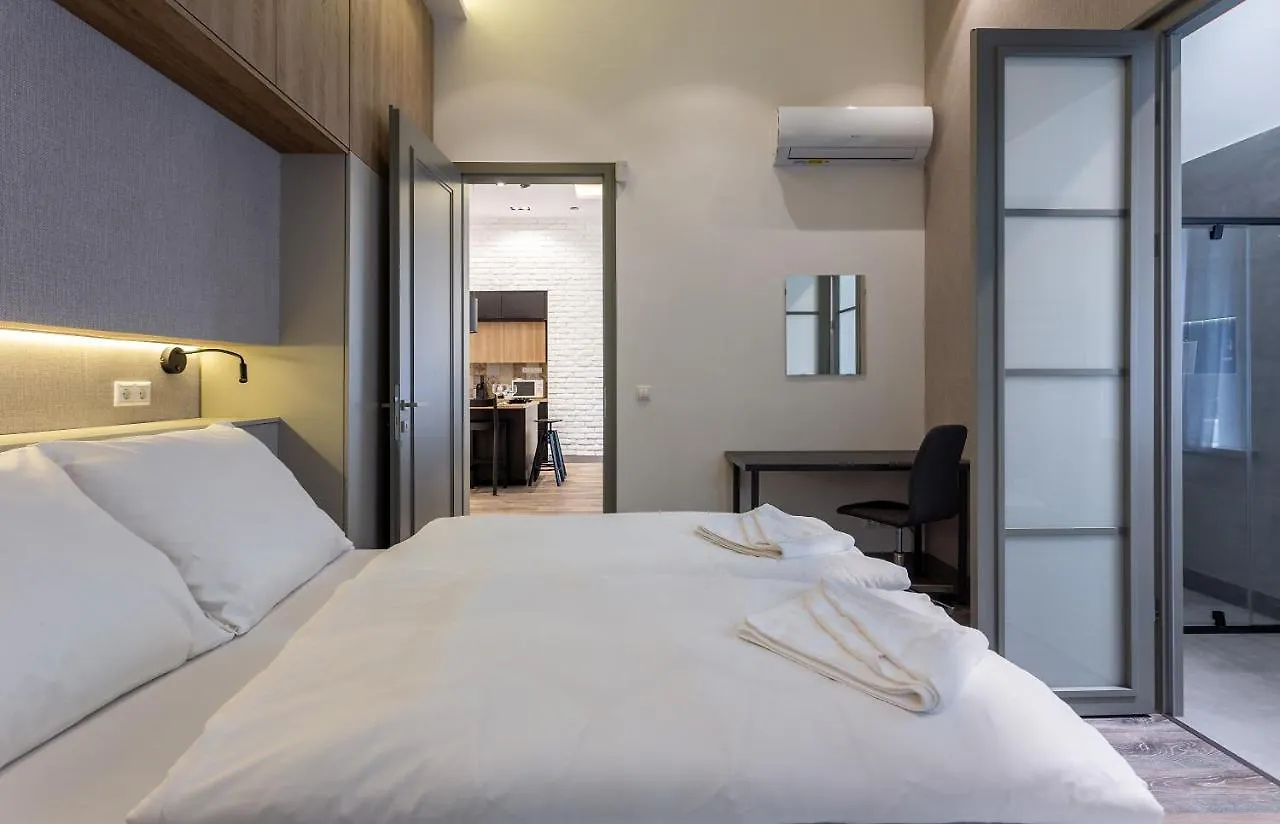 Alder Bridge Apartment Boedapest
